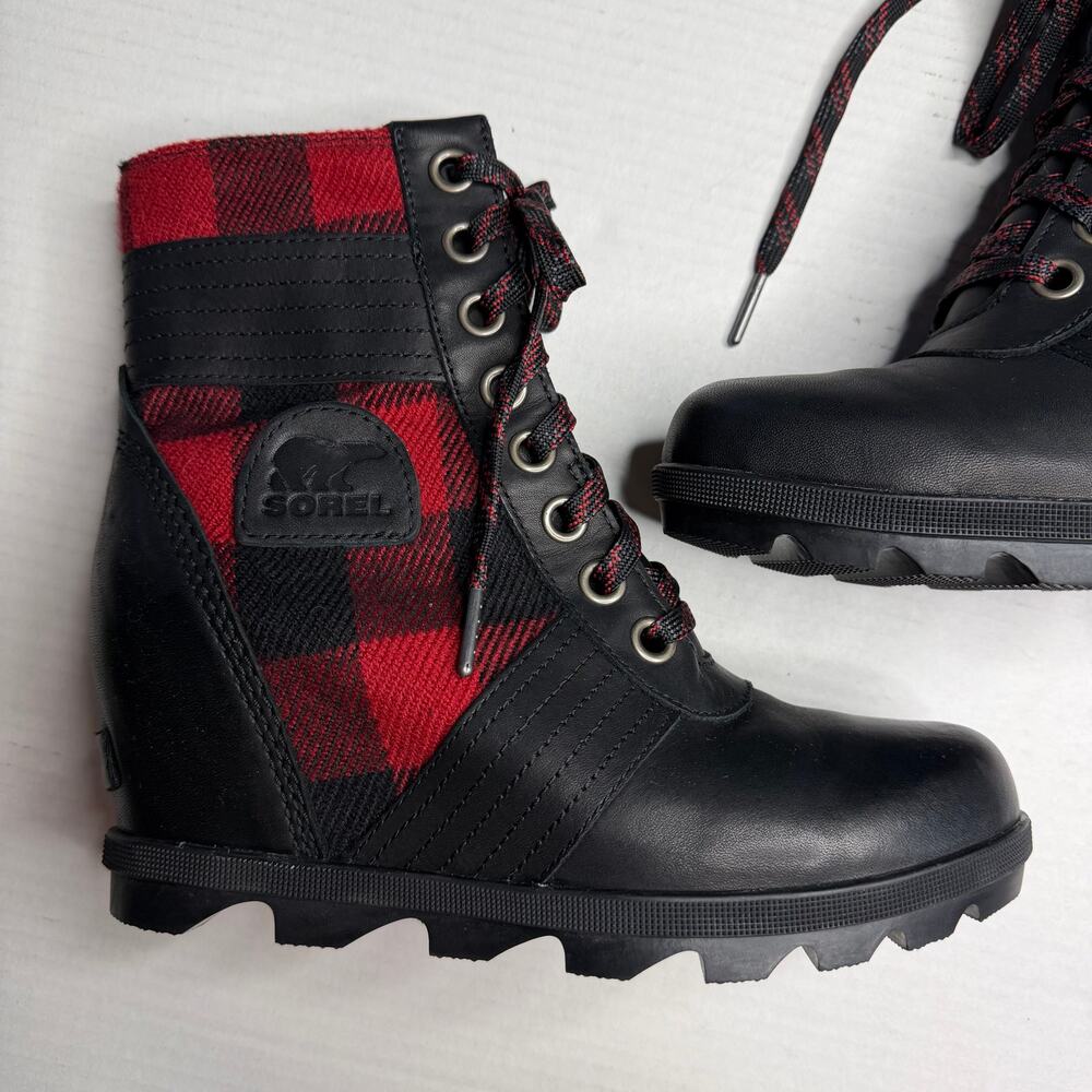 Sz 8 Sorel Lexie Wedge Boot red black plaid Grunge Punk Winter Flannel Cabincore - Picture 9 of 9